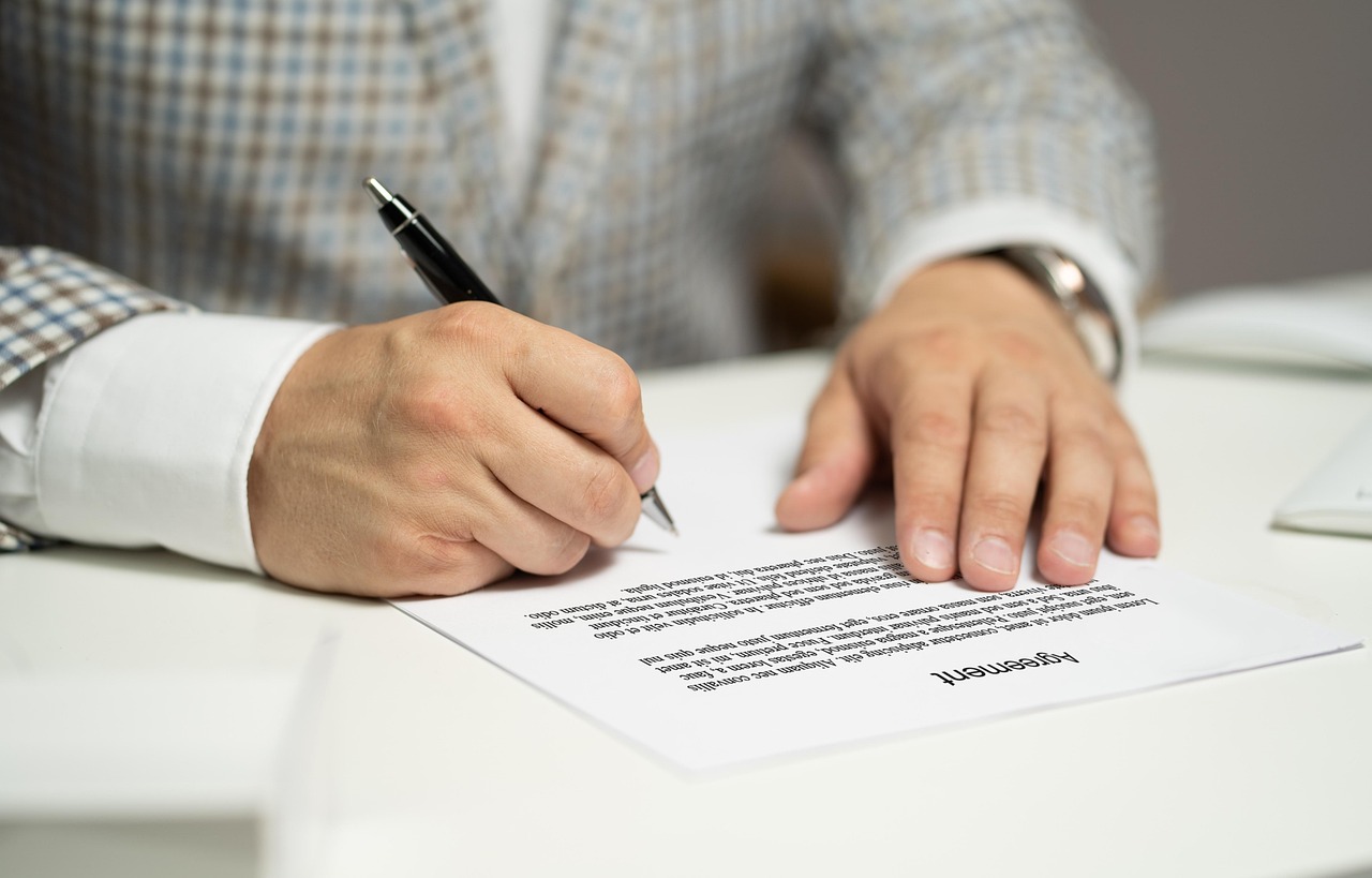 Real Estate, HR & Other Professional Services