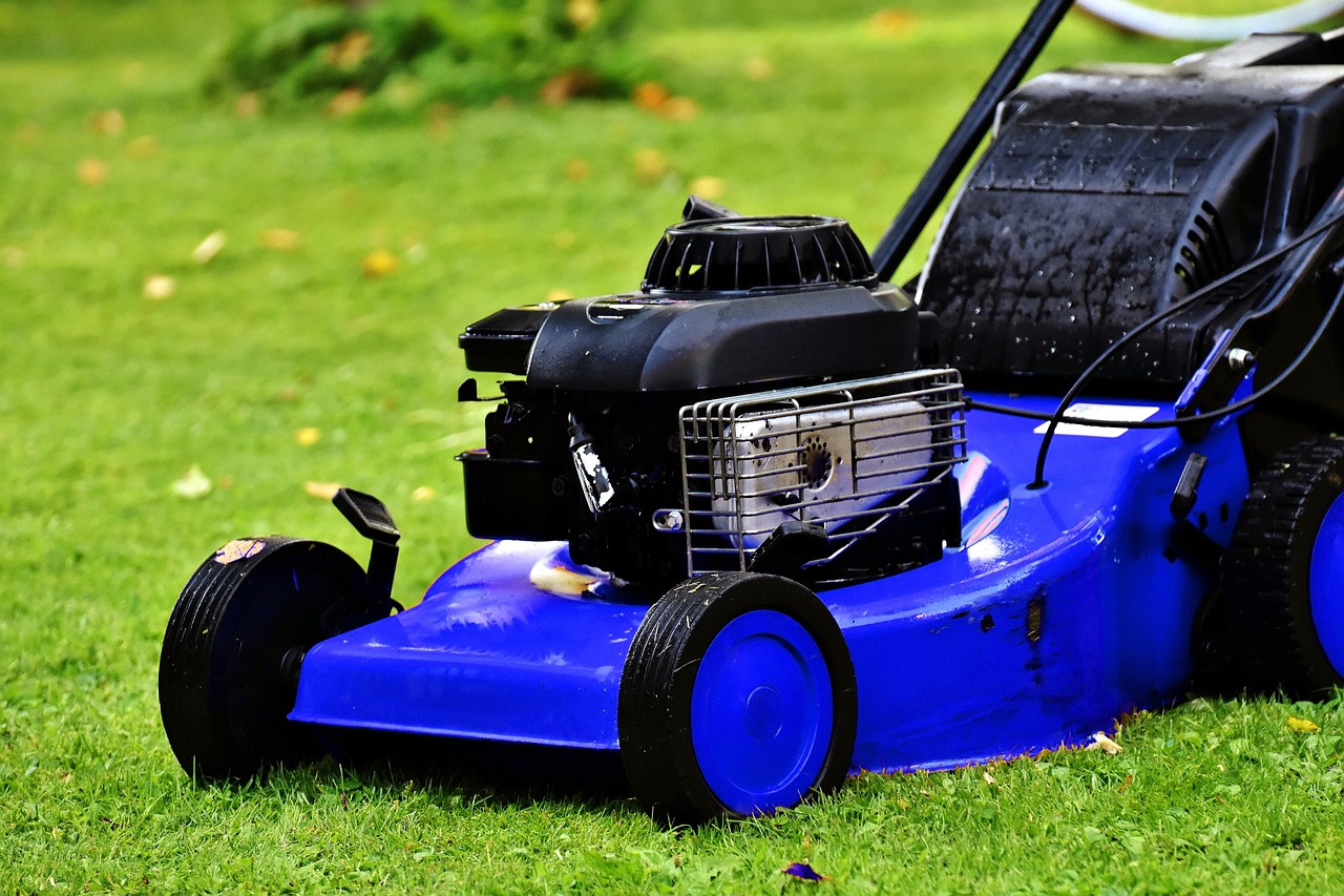 Landscaper Insurance - Travelers commercial insurance coverage